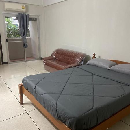 Viriyapon Apartment Bangkok Ngoại thất bức ảnh